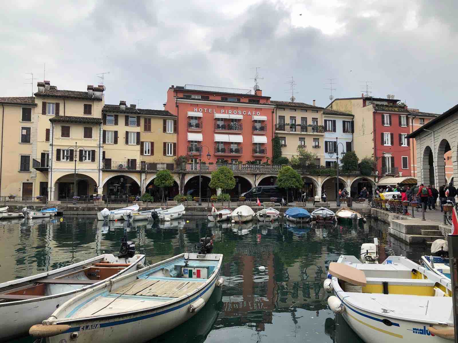 image by Jane Greene of the Hotel Piroscafo